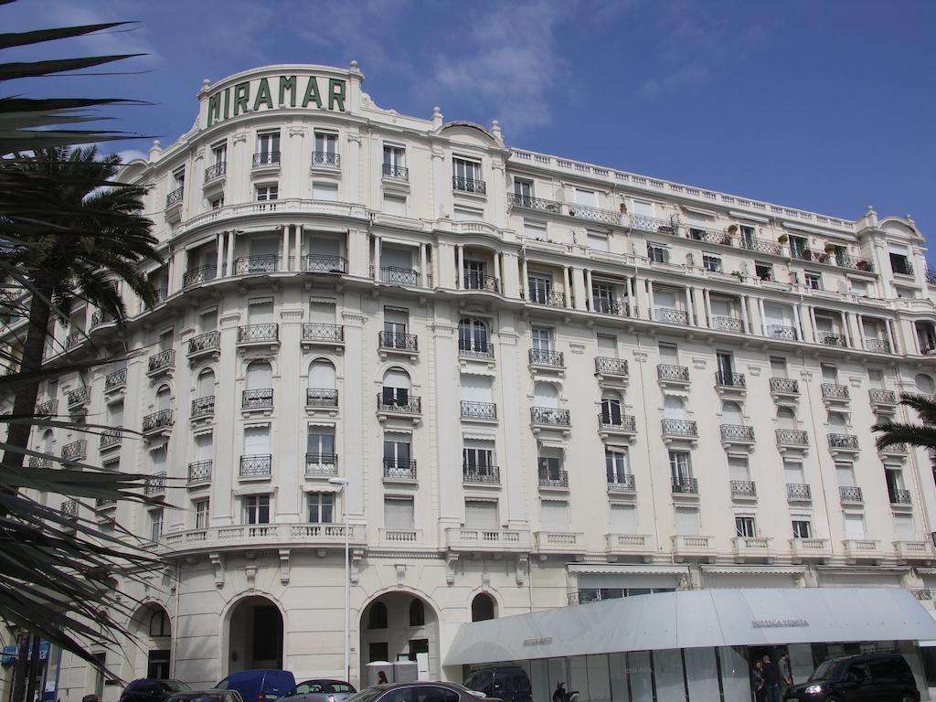 Cannes, Croisette, Palais Miramar Экстерьер фото